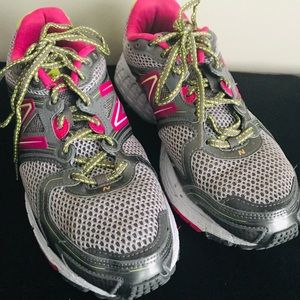 🎉Must Go🎉  New Balance 680 V2Brooks Running Shoe